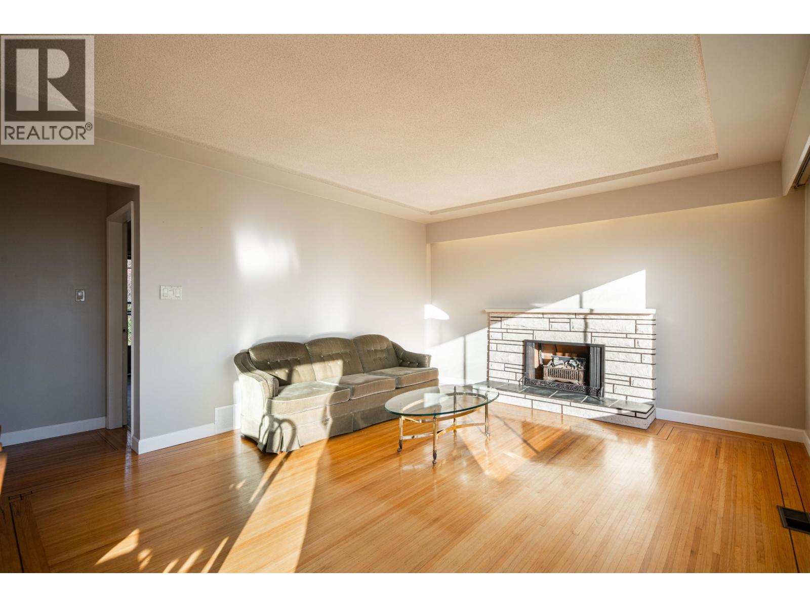2321 Harrison Drive, Vancouver, British Columbia V5P 2P7 - Photo 6 - R3154454