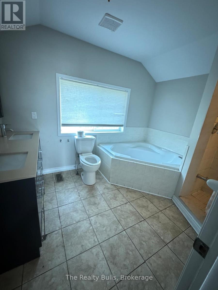 76 - 76 Spadina Road, Brampton, Ontario L6X 4X6 - Photo 10 - W13668654