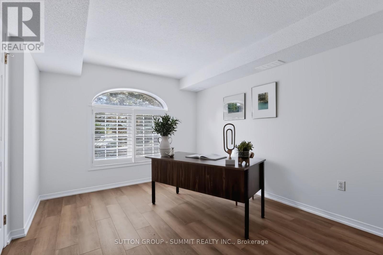 B205 - 216 Plains Road W, Burlington, Ontario  L7T 4K8 - Photo 20 - W13668656