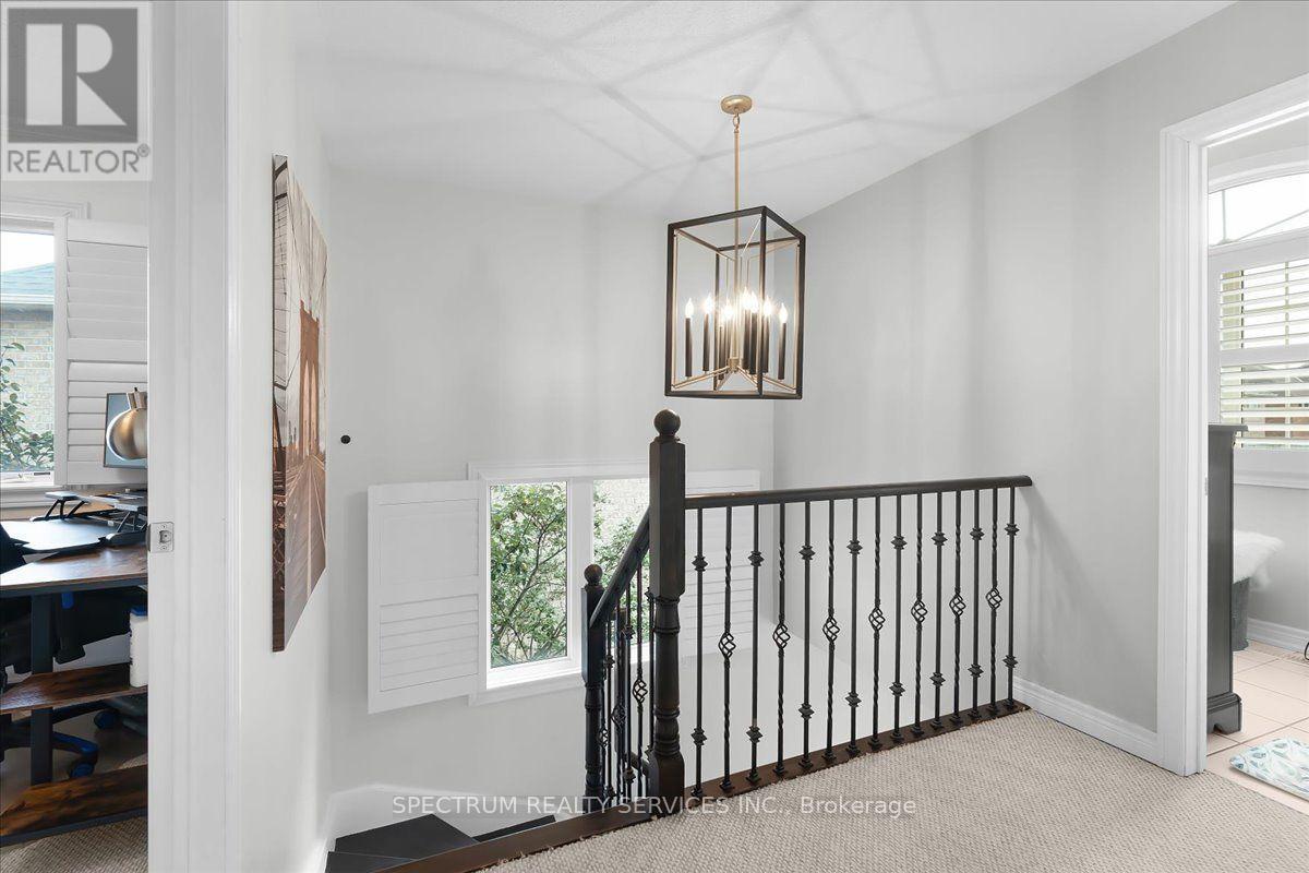 1379 Rolph Terrace, Milton, Ontario  L9T 7E1 - Photo 12 - W13668824