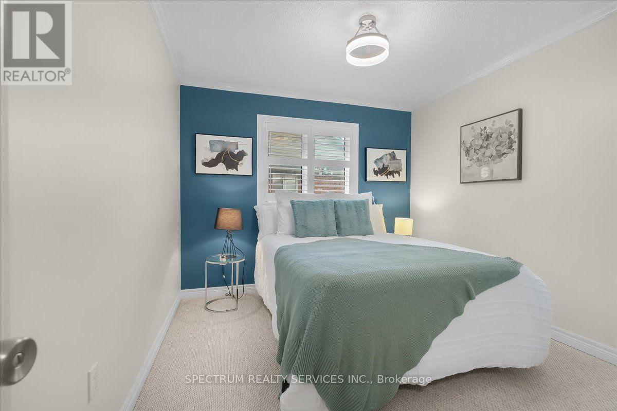 1379 Rolph Terrace, Milton, Ontario  L9T 7E1 - Photo 17 - W13668824