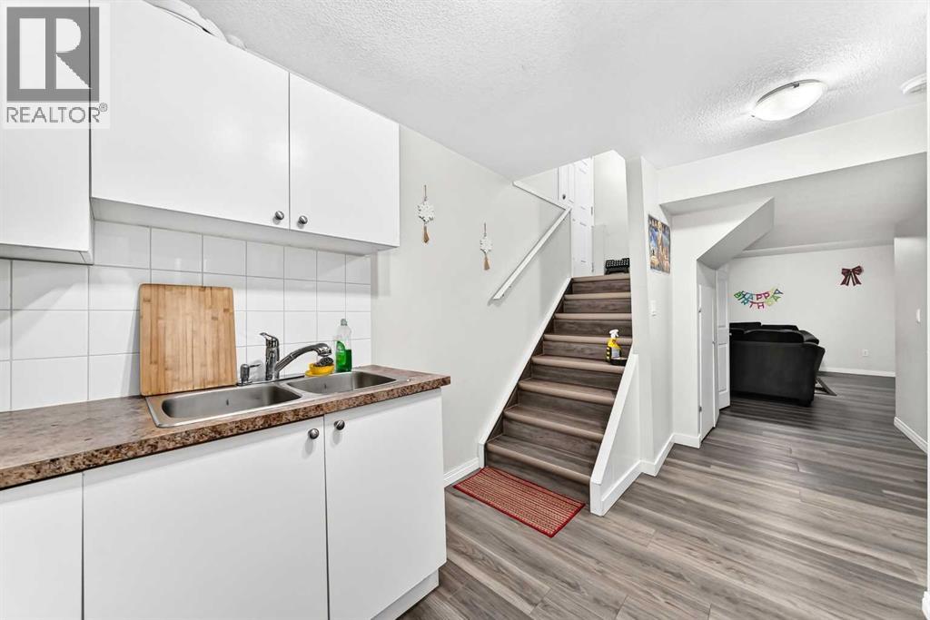 24 Taralake Road NE, Calgary, Alberta  T3J 0B1 - Photo 46 - A2327189
