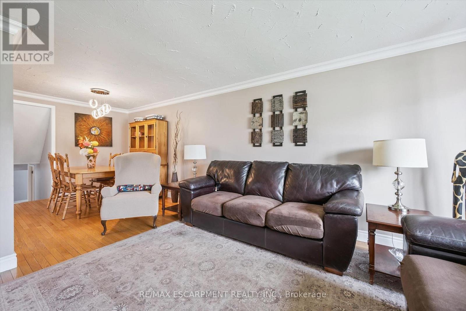 847 Doon Village Road, Kitchener, Ontario  N2P 1A1 - Photo 10 - X13668714