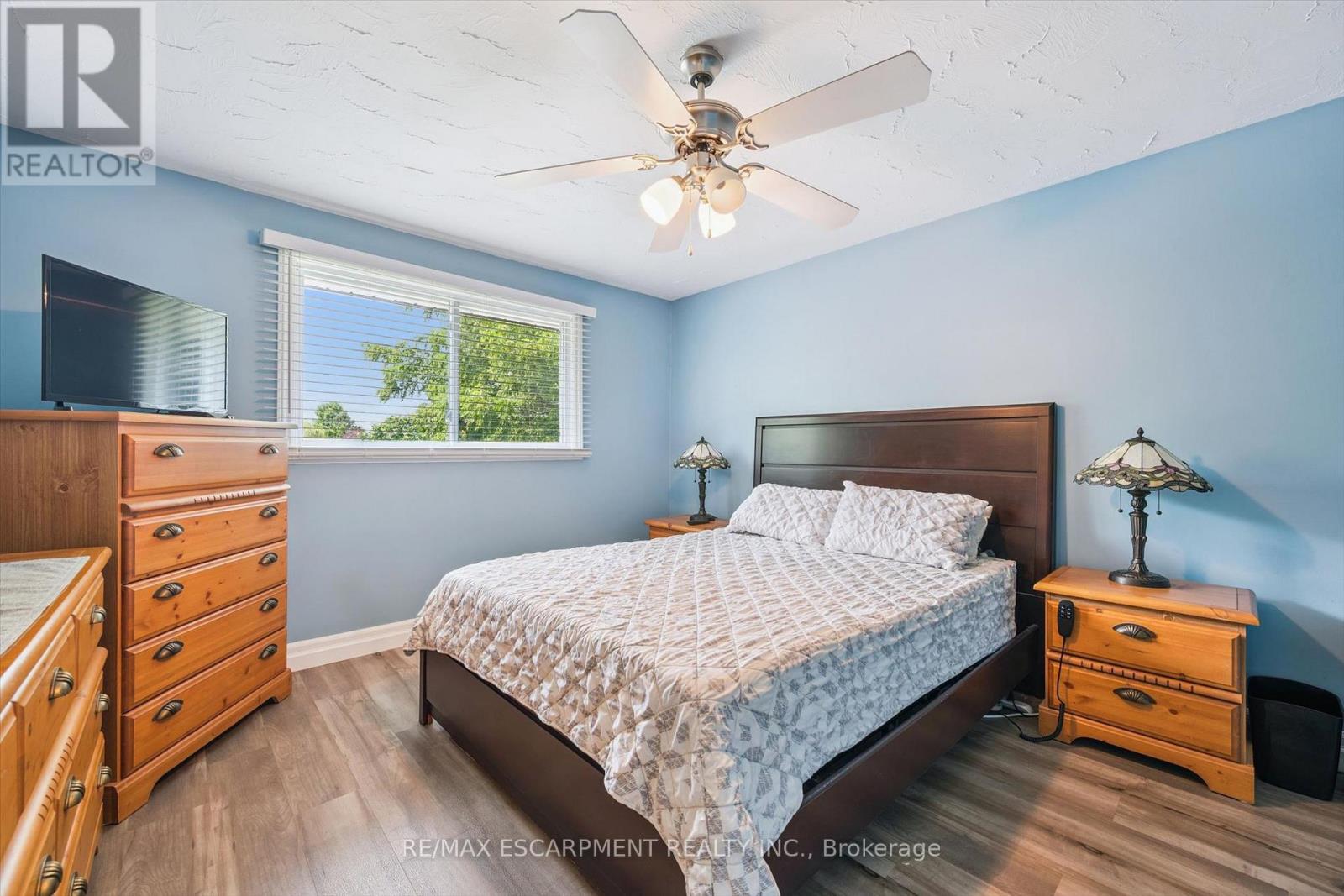 847 Doon Village Road, Kitchener, Ontario  N2P 1A1 - Photo 18 - X13668714