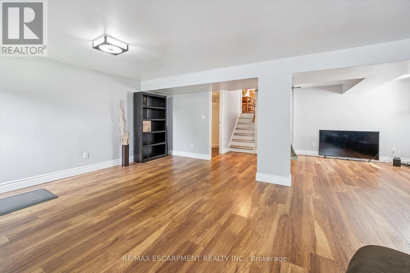 847 Doon Village Road, Kitchener, Ontario  N2P 1A1 - Photo 29 - X13668714