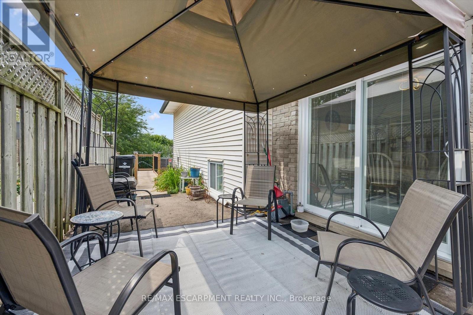 847 Doon Village Road, Kitchener, Ontario  N2P 1A1 - Photo 34 - X13668714