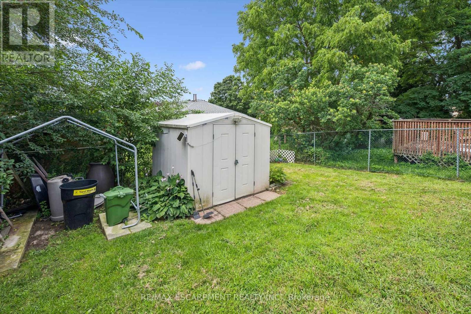 847 Doon Village Road, Kitchener, Ontario  N2P 1A1 - Photo 37 - X13668714