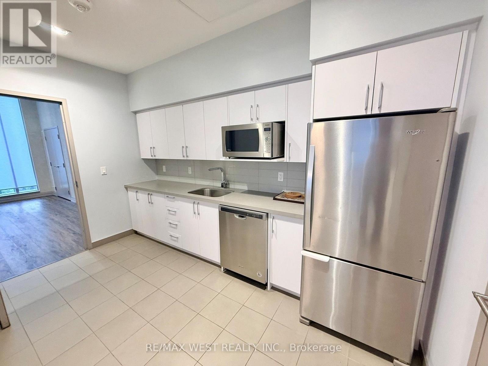 210 - 3121 Sheppard Avenue E, Toronto, Ontario  M1T 0B6 - Photo 13 - E13668804