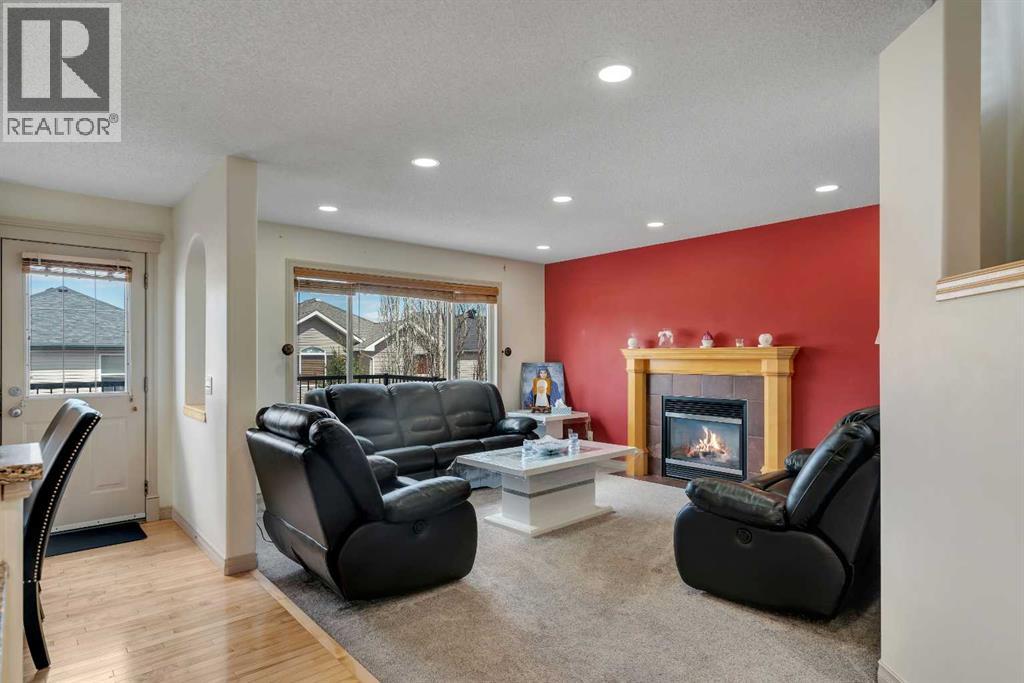 133 Everwoods Close SW, Calgary, Alberta  T2Y 5A6 - Photo 6 - A2326136