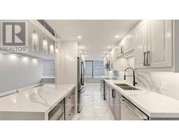 512 - 7440 BATHURST STREET, Vaughan, Ontario