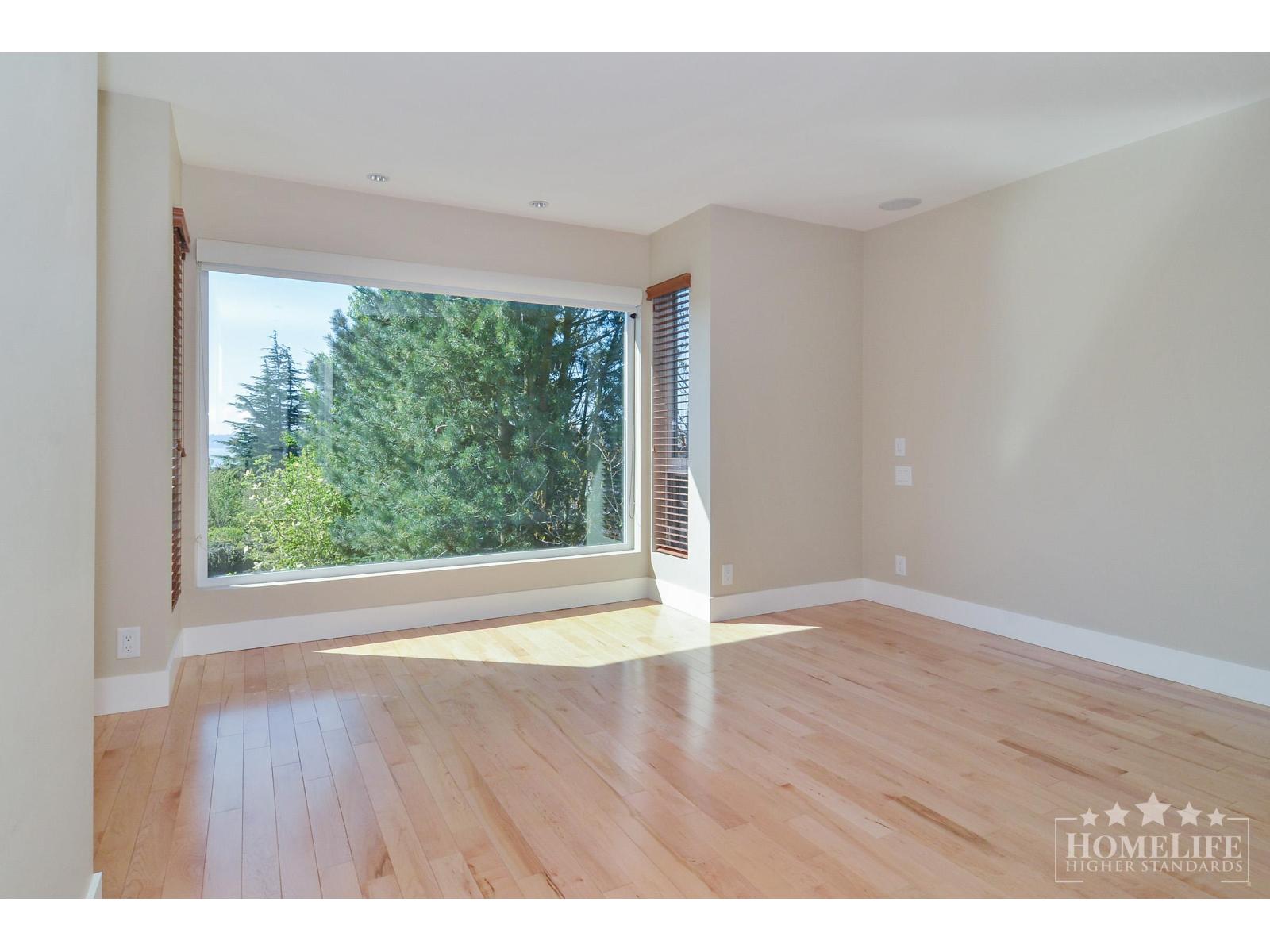 House 15728 Buena Vista Avenue, White Rock, British Columbia  V4B 1Z7 - Photo 10 - R3155321