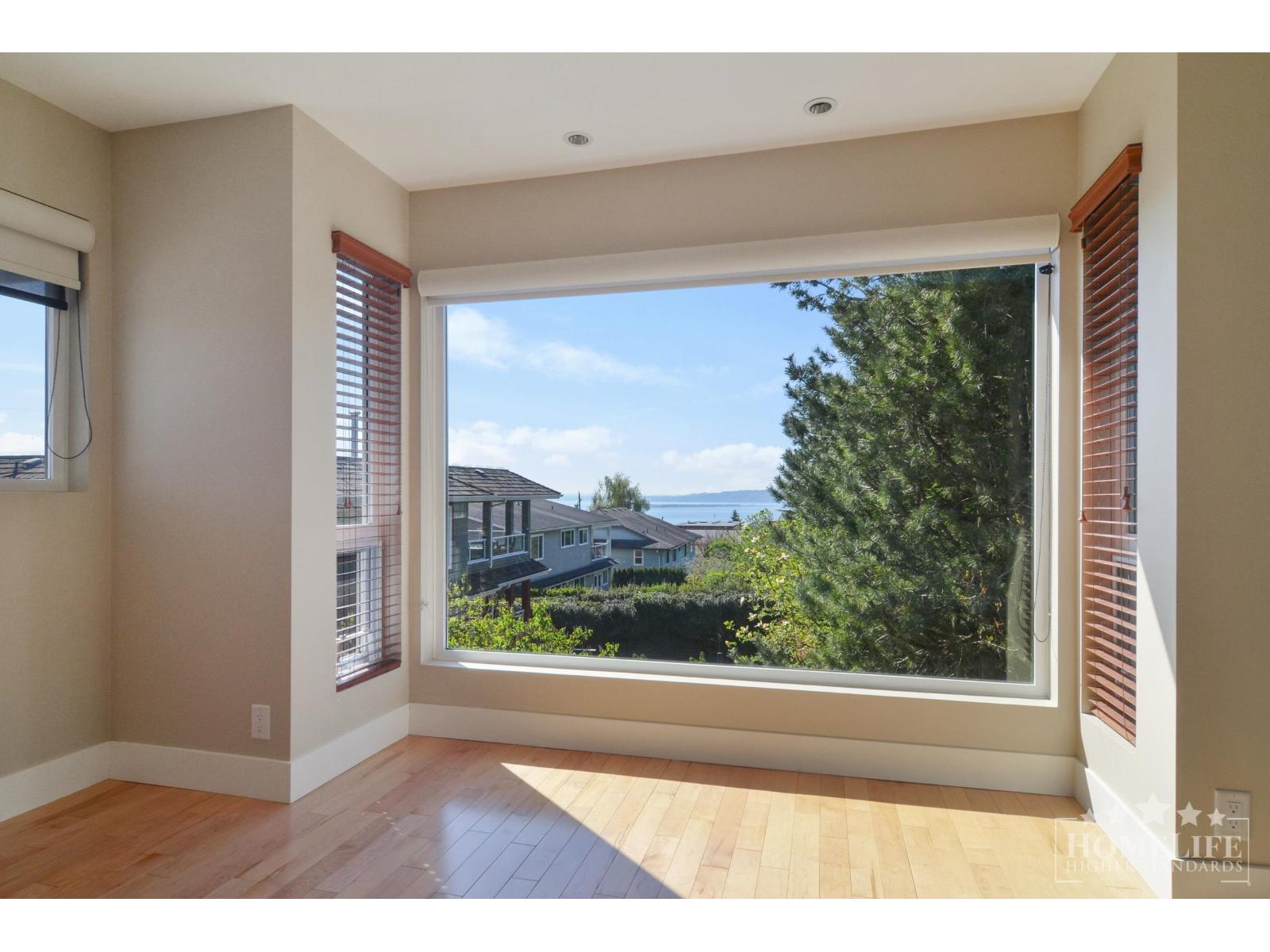 House 15728 Buena Vista Avenue, White Rock, British Columbia  V4B 1Z7 - Photo 12 - R3155321