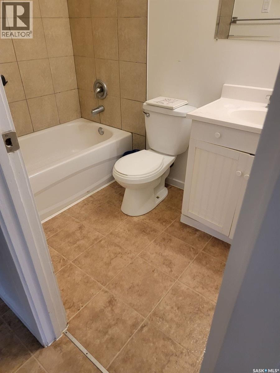 113 3rd Street E, St. Walburg, Saskatchewan  S0M 0E2 - Photo 8 - SK045403
