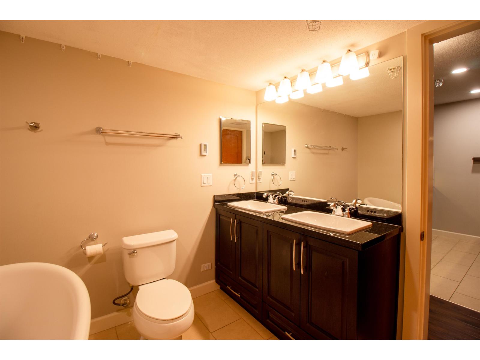 407 8328 207a Street, Langley, British Columbia  V2Y 0K5 - Photo 18 - R3155323