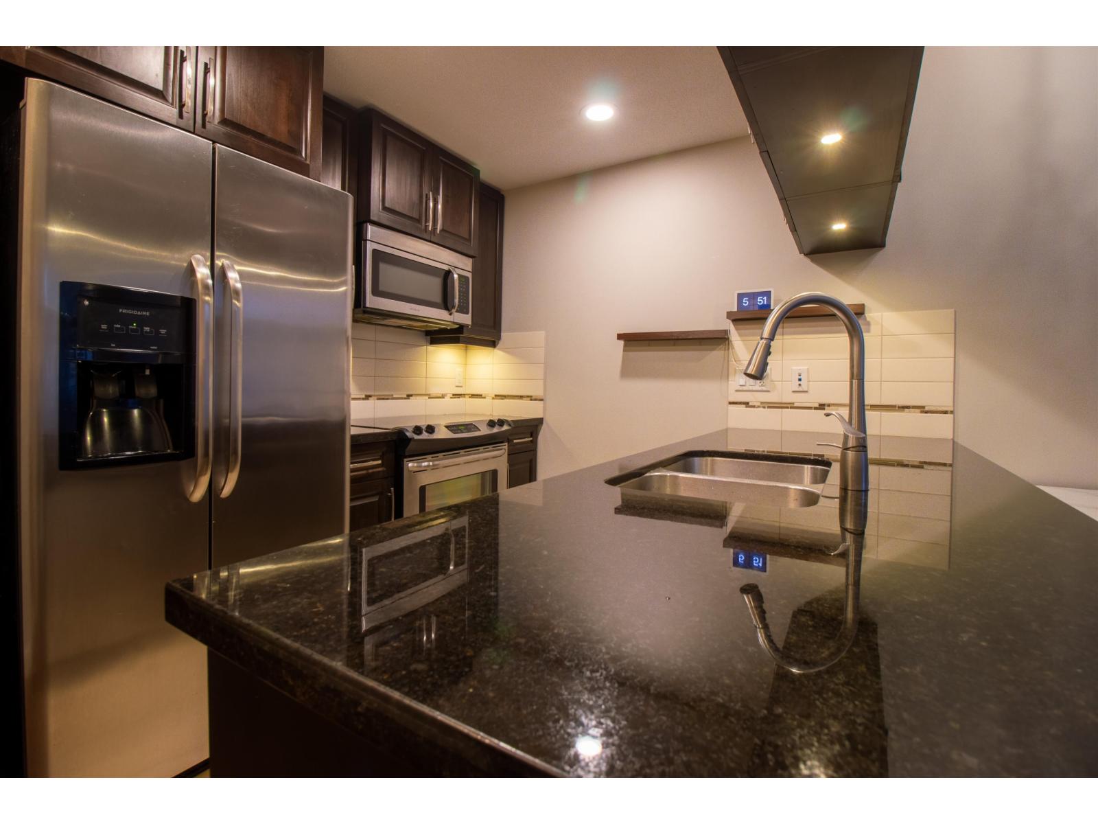 407 8328 207a Street, Langley, British Columbia  V2Y 0K5 - Photo 9 - R3155323