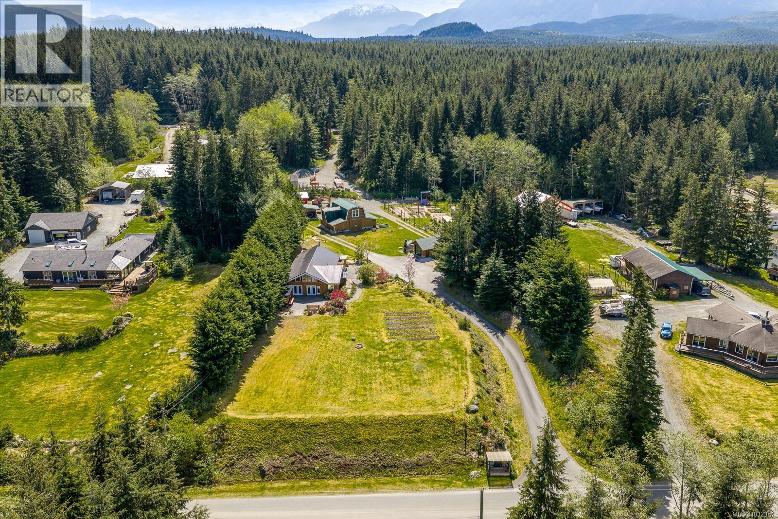 885 Lanqvist Rd, Hyde Creek, British Columbia  V0N 2R0 - Photo 62 - 1032351