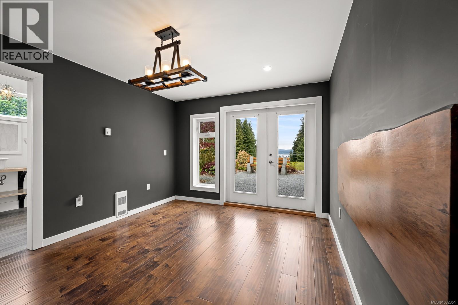 885 Lanqvist Rd, Hyde Creek, British Columbia  V0N 2R0 - Photo 7 - 1032351