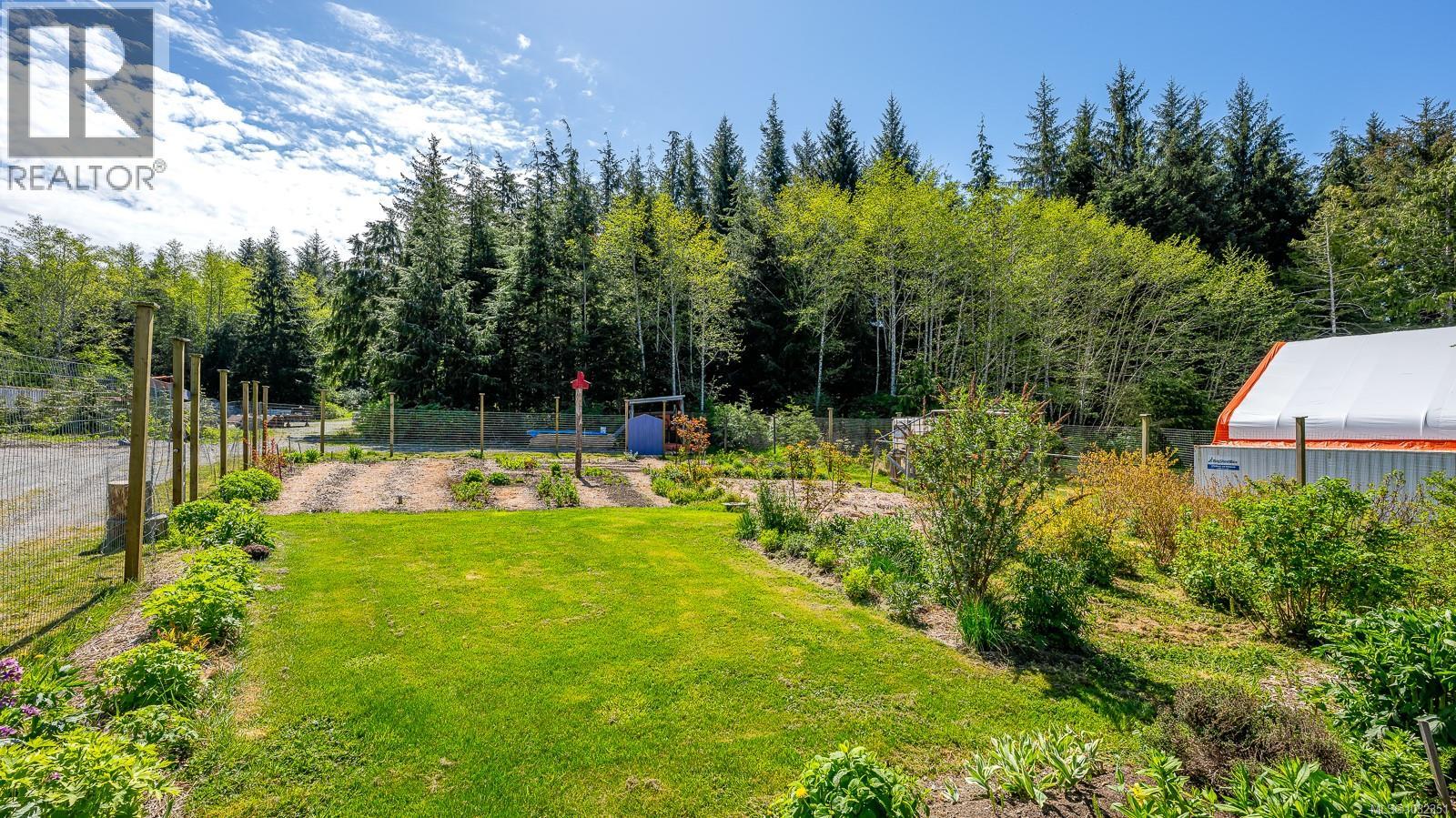 885 Lanqvist Rd, Hyde Creek, British Columbia  V0N 2R0 - Photo 75 - 1032351