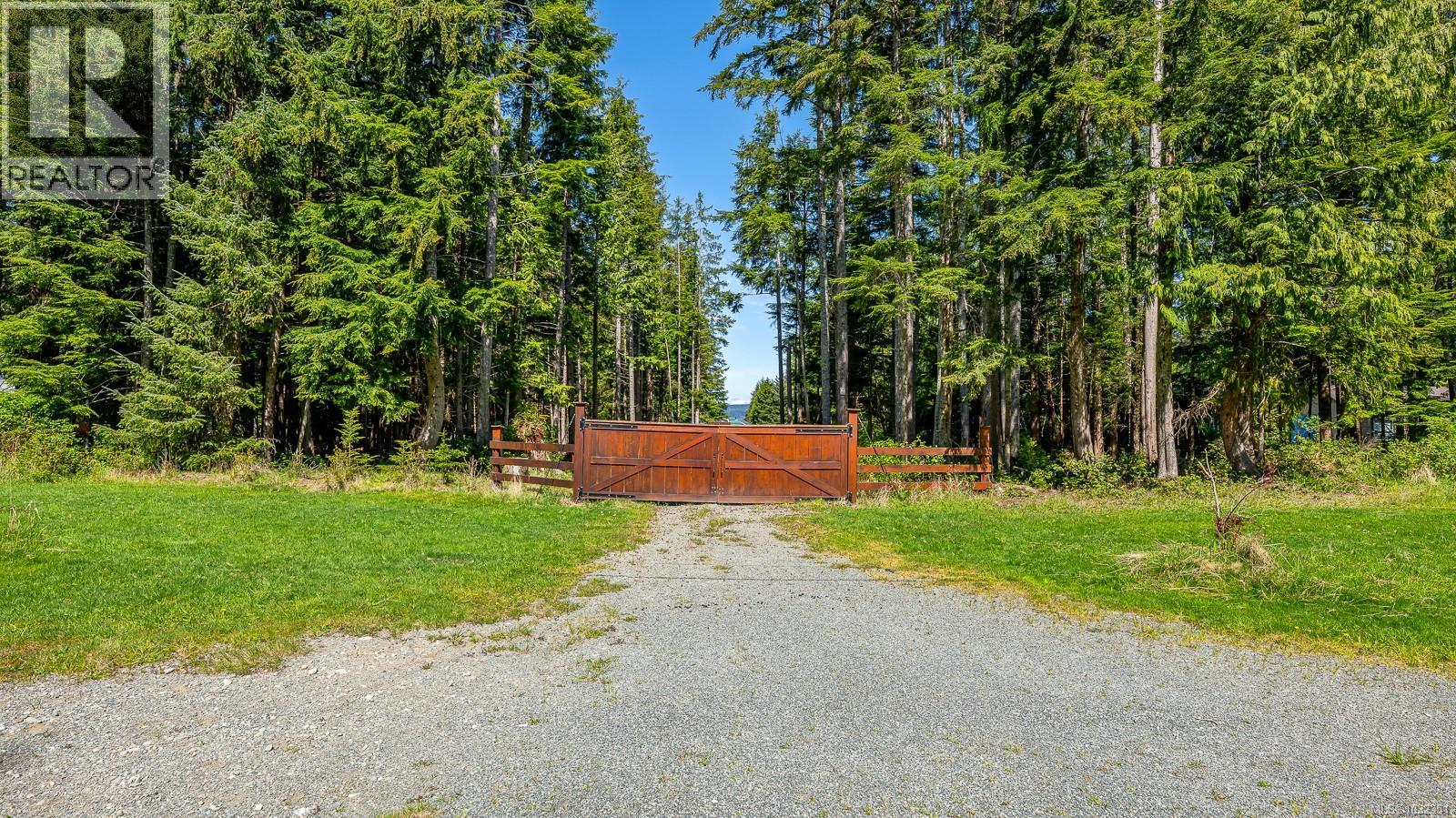 885 Lanqvist Rd, Hyde Creek, British Columbia  V0N 2R0 - Photo 83 - 1032351