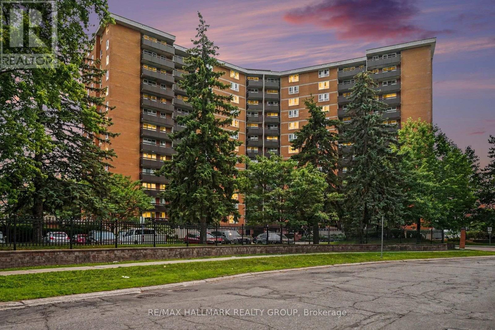 1417 - 2000 Jasmine Crescent, Ottawa, Ontario  K1J 8K4 - Photo 5 - X13668858