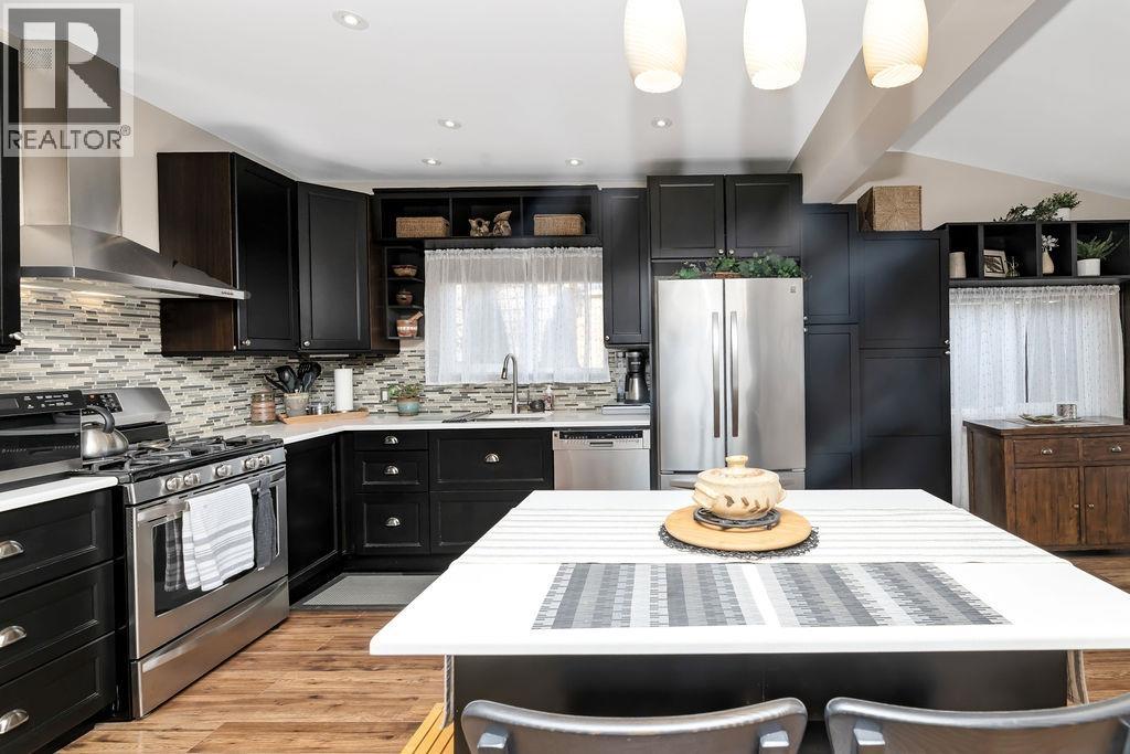790 Marine Drive, Gibsons, British Columbia  V0N 1V1 - Photo 9 - R3146477
