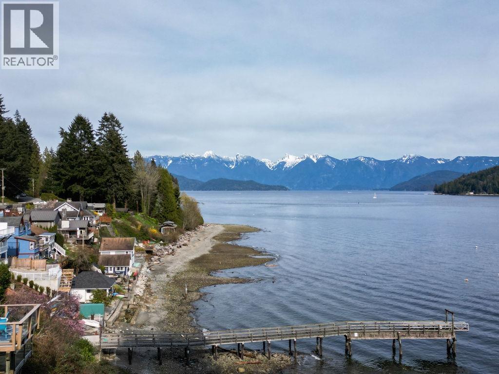 790 Marine Drive, Gibsons, British Columbia  V0N 1V1 - Photo 7 - R3146477