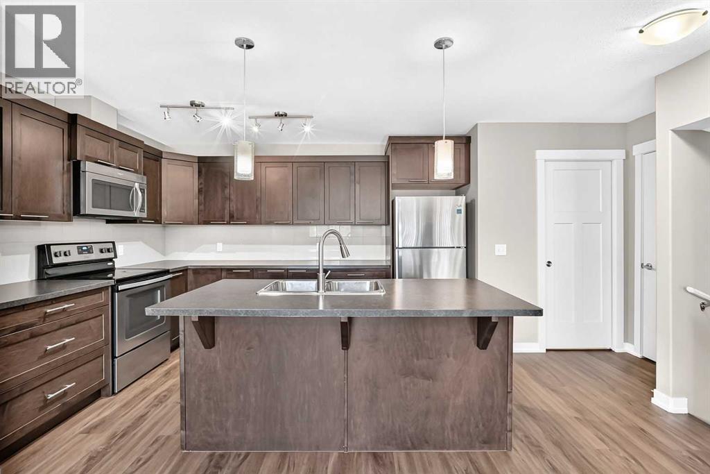909 Skyview Ranch Grove NE, Calgary, Alberta  T3N 0R7 - Photo 6 - A2325414