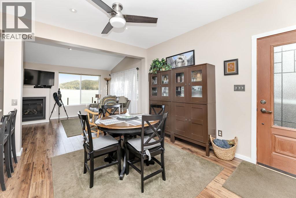 790 Marine Drive, Gibsons, British Columbia  V0N 1V1 - Photo 13 - R3146477
