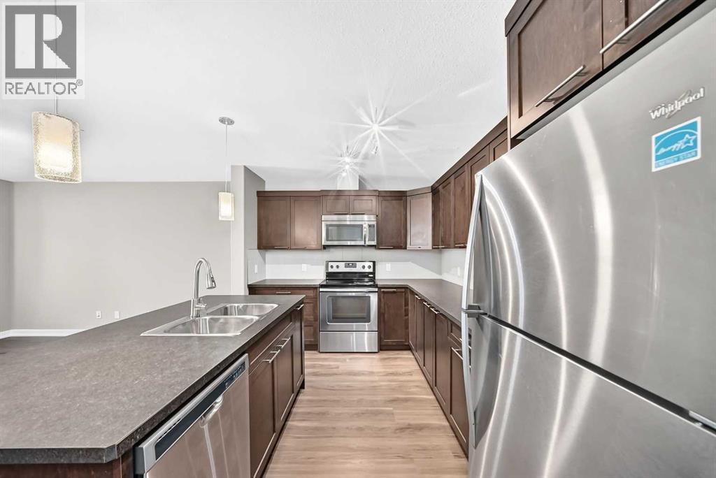 909 Skyview Ranch Grove NE, Calgary, Alberta  T3N 0R7 - Photo 9 - A2325414