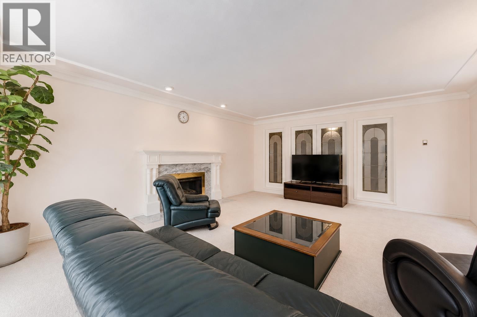 7038 Bridge Street, Richmond, British Columbia  V6Y 2S7 - Photo 6 - R3155237