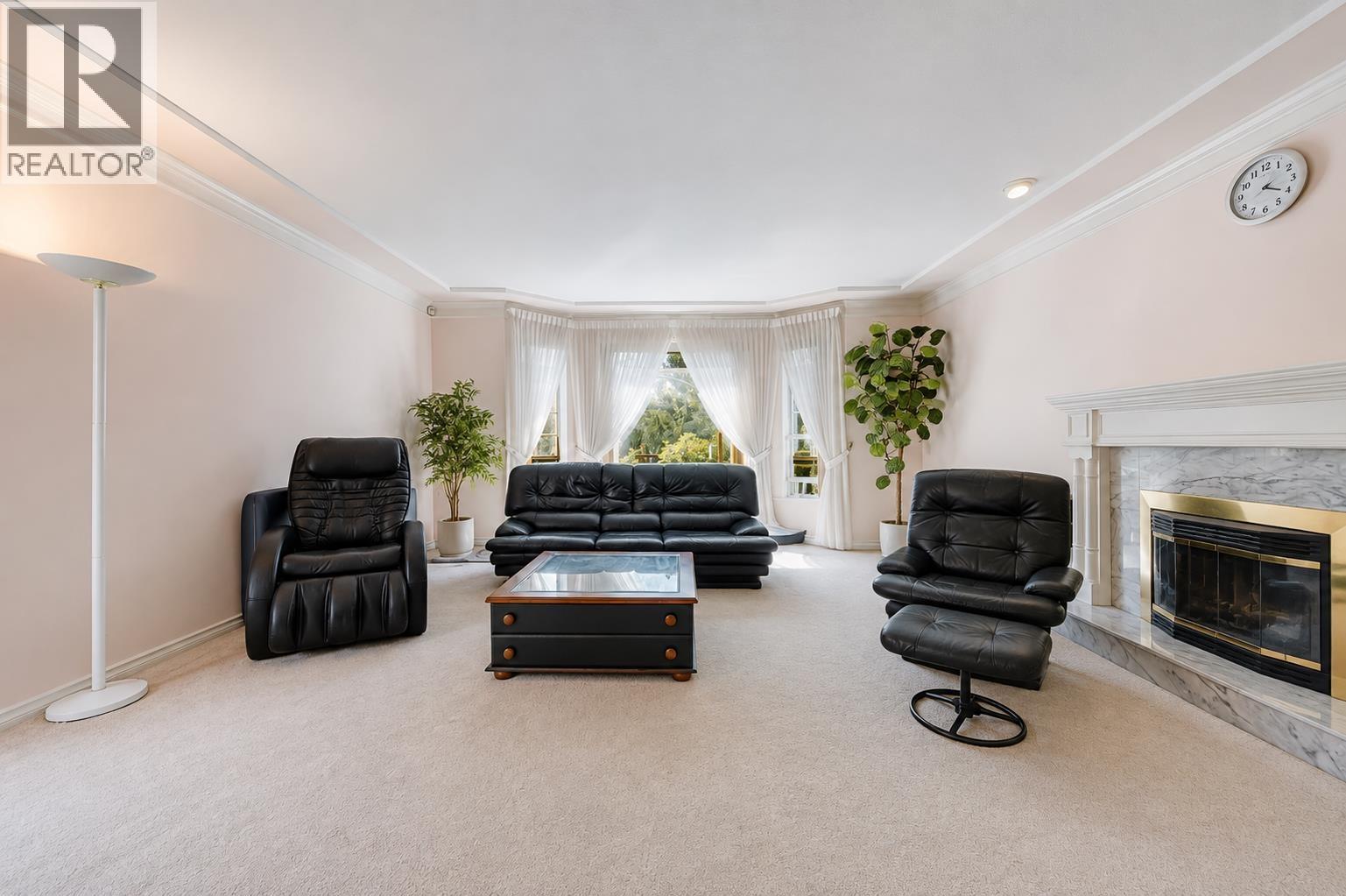 7038 Bridge Street, Richmond, British Columbia  V6Y 2S7 - Photo 4 - R3155237