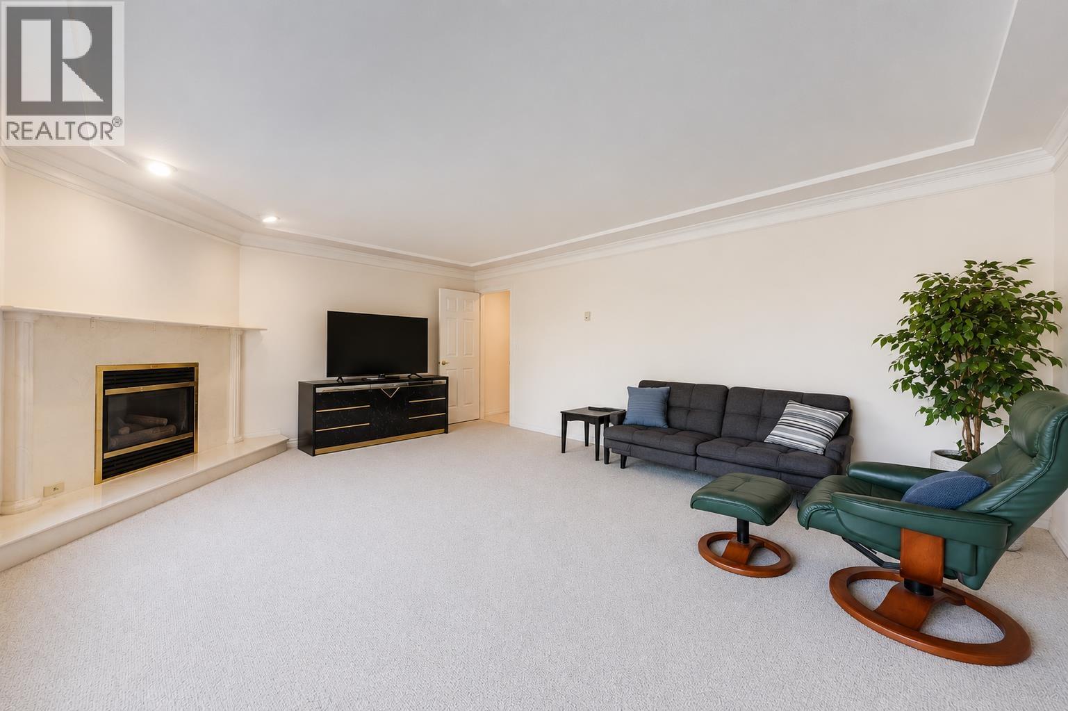 7038 Bridge Street, Richmond, British Columbia  V6Y 2S7 - Photo 13 - R3155237