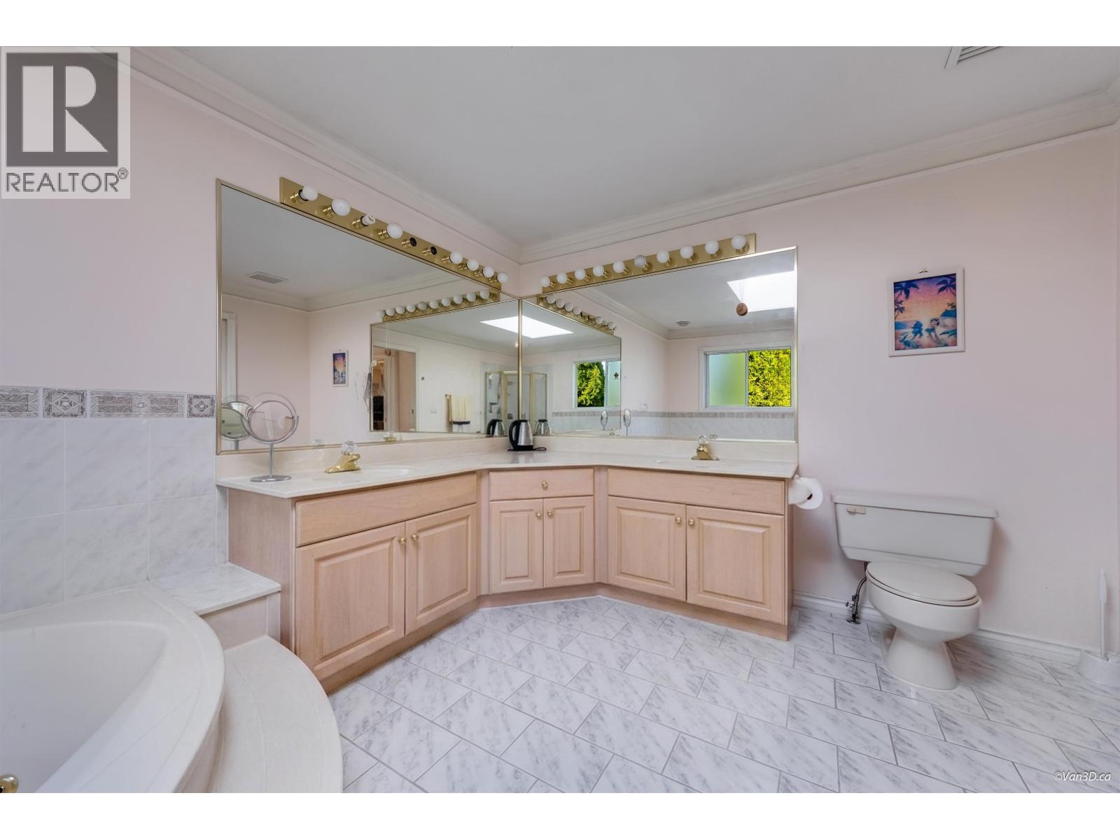 7038 Bridge Street, Richmond, British Columbia  V6Y 2S7 - Photo 21 - R3155237