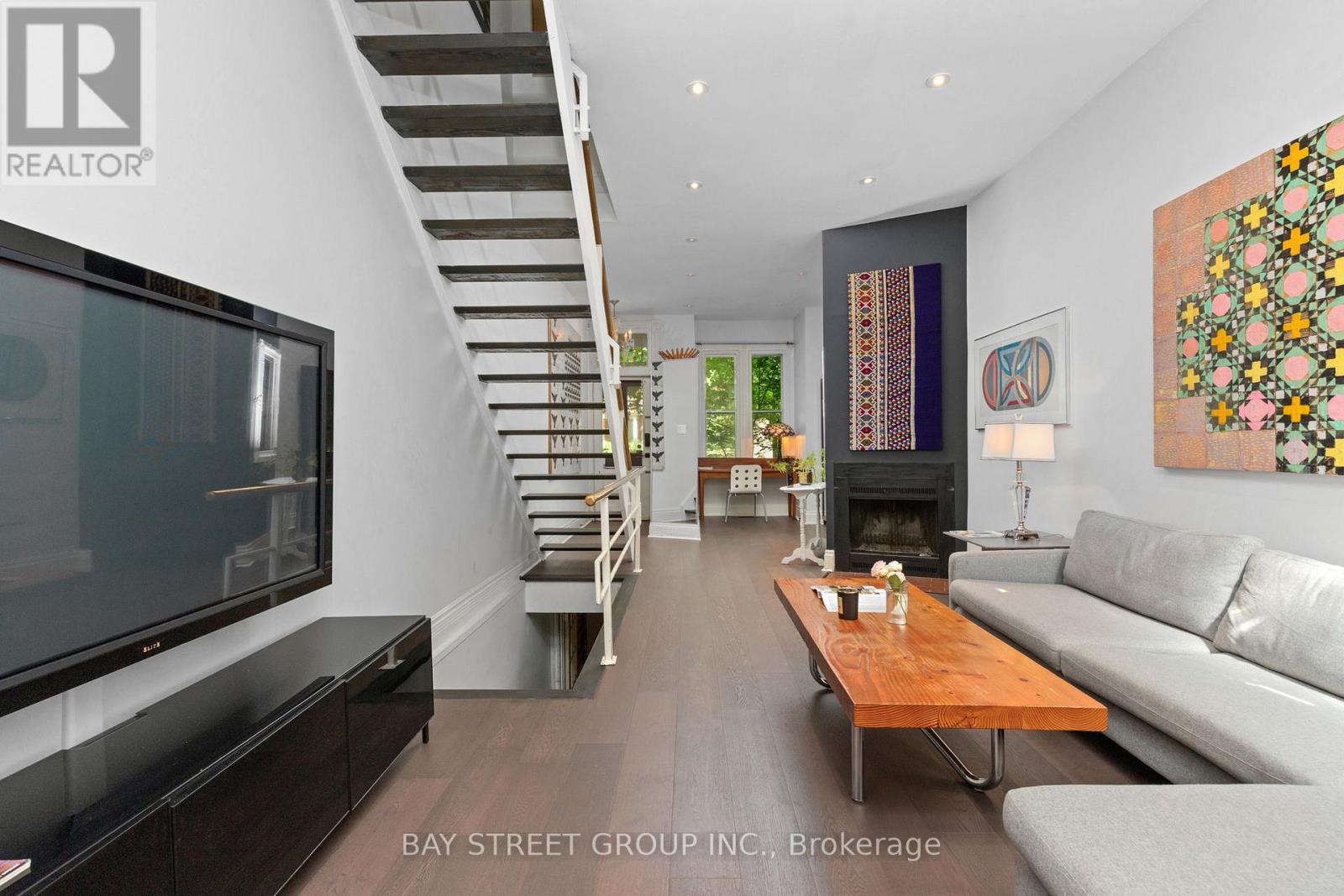 236 Seaton Street, Toronto, Ontario  M5A 2T4 - Photo 4 - C13668884