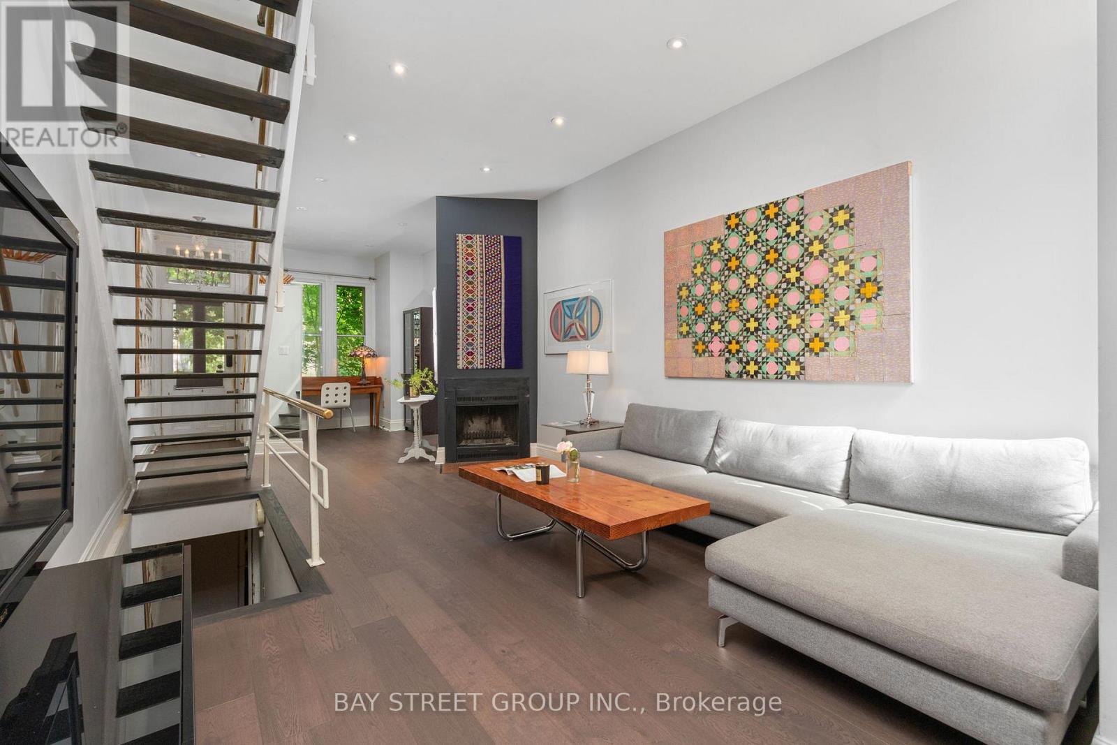 236 Seaton Street, Toronto, Ontario  M5A 2T4 - Photo 5 - C13668884