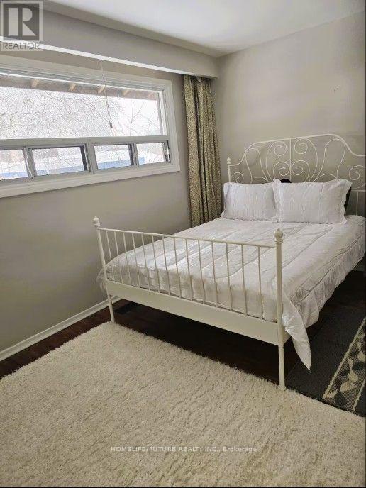 7 Stonehenge Crescent, Toronto, Ontario M1G 2P5 - Photo 6 - E13668894