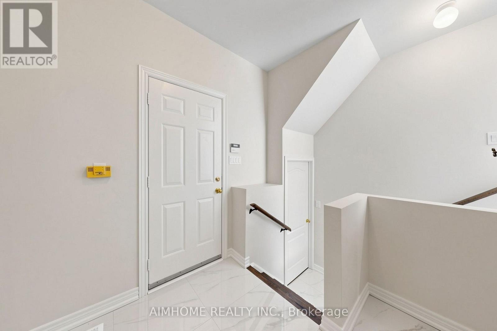 87 River Ridge Boulevard, Aurora, Ontario  L4G 7T9 - Photo 18 - N13668886