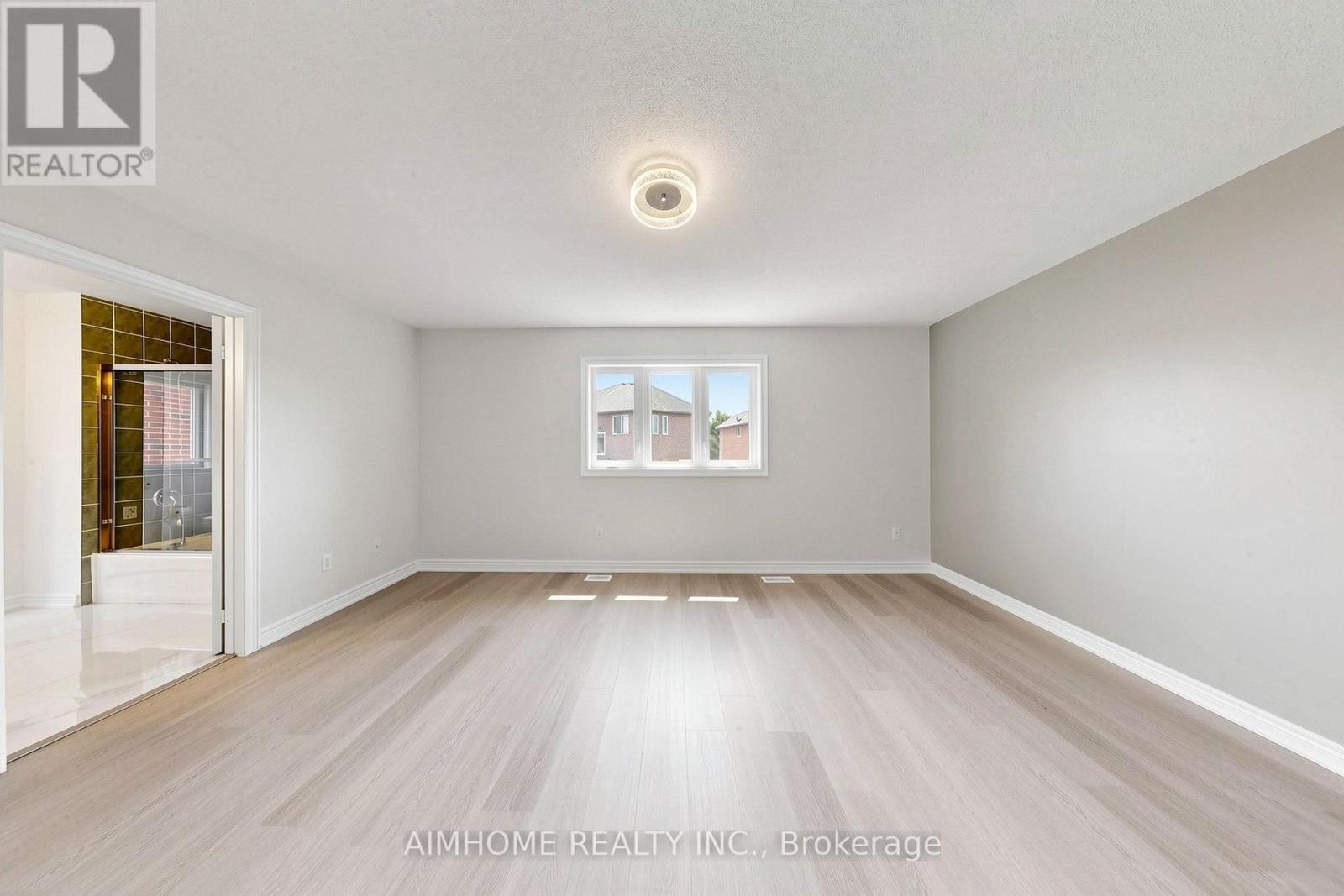 87 River Ridge Boulevard, Aurora, Ontario  L4G 7T9 - Photo 29 - N13668886