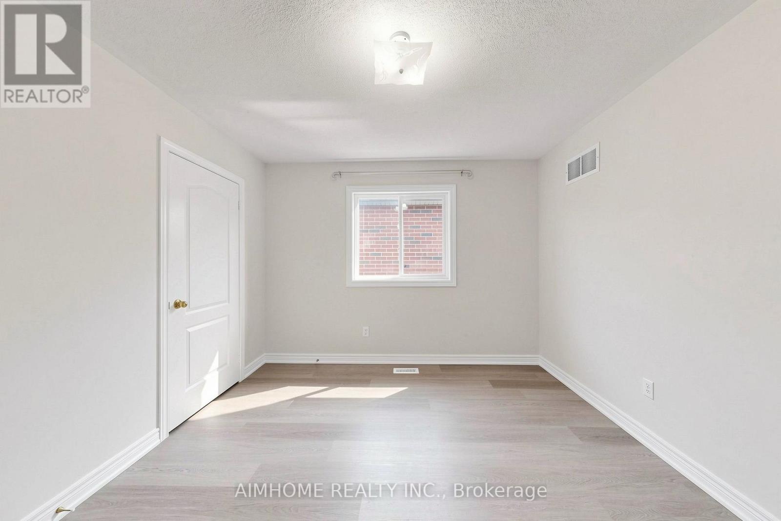 87 River Ridge Boulevard, Aurora, Ontario  L4G 7T9 - Photo 38 - N13668886