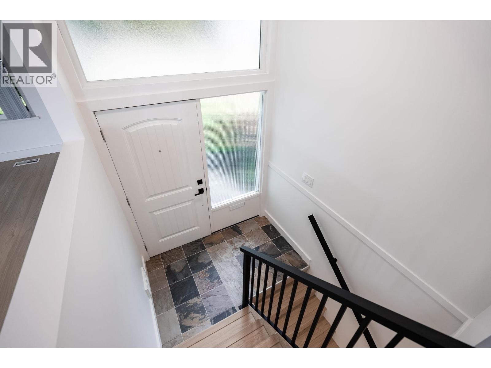 1410 Dansey Avenue, Coquitlam, British Columbia  V3K 3H8 - Photo 25 - R3155291