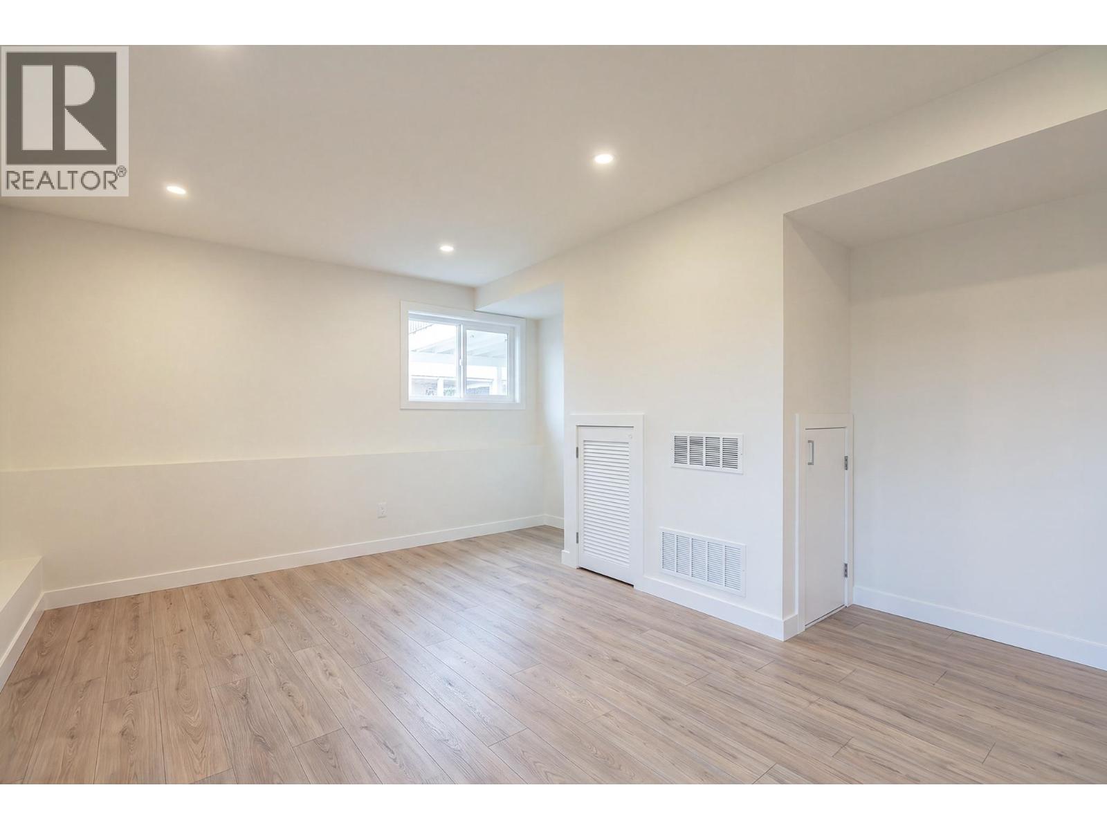 1410 Dansey Avenue, Coquitlam, British Columbia  V3K 3H8 - Photo 31 - R3155291