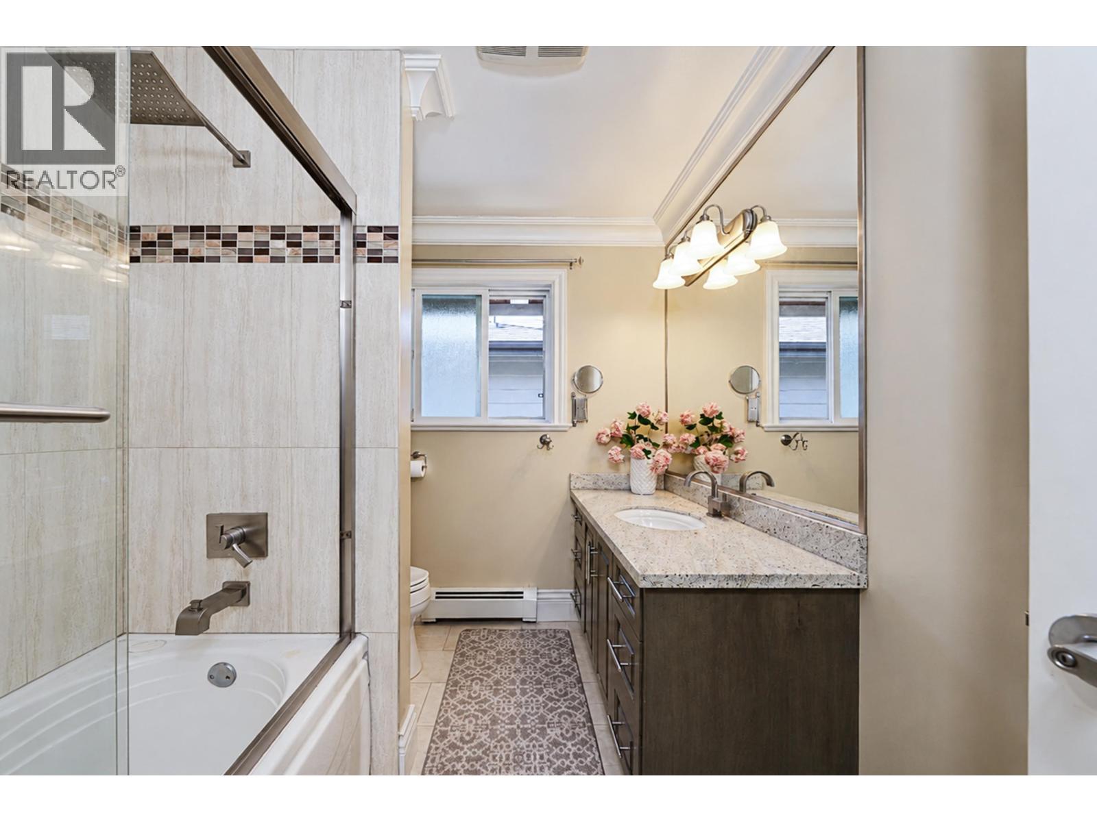8231 Sunnywood Drive, Richmond, British Columbia V6Y 3G4 - Photo 33 - R3155297