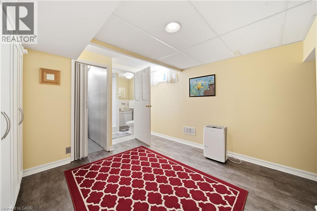 22 Mountford Drive, Guelph, Ontario  N1E 6E9 - Photo 26 - 40852699