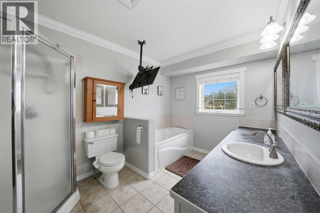 2 Estella Crescent, Lacombe, Alberta  T4L 2M4 - Photo 22 - A2336783