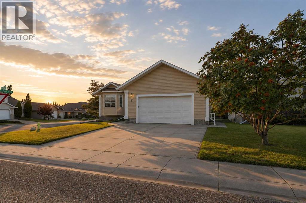 2 Estella Crescent, Lacombe, Alberta  T4L 2M4 - Photo 5 - A2336783