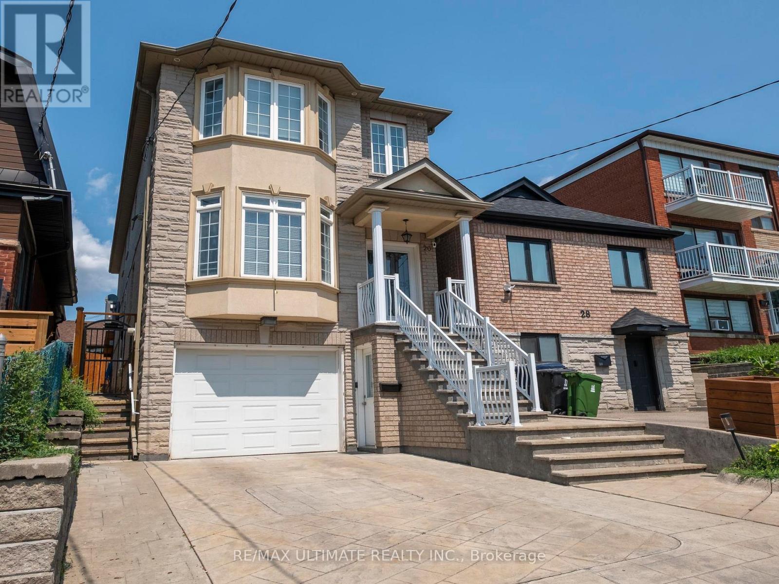 26 DYNEVOR ROAD, Toronto, Ontario