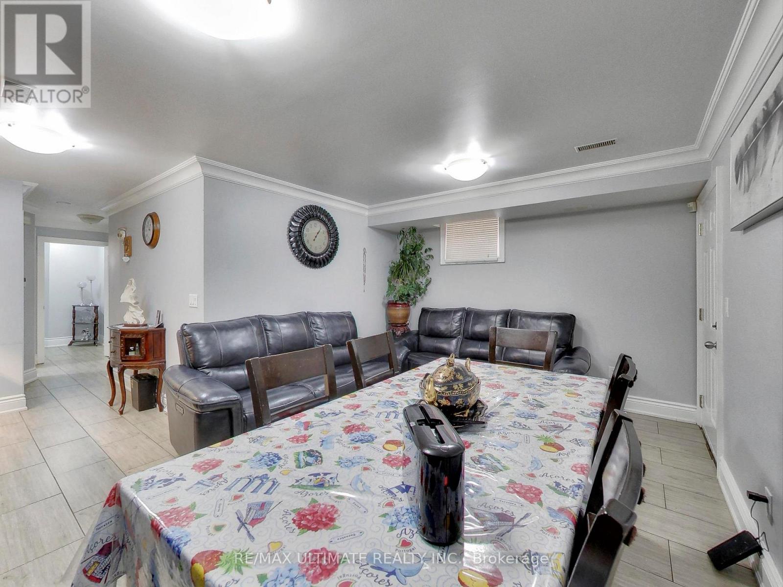 26 Dynevor Road, Toronto, Ontario  M6E 3X1 - Photo 26 - W13668896