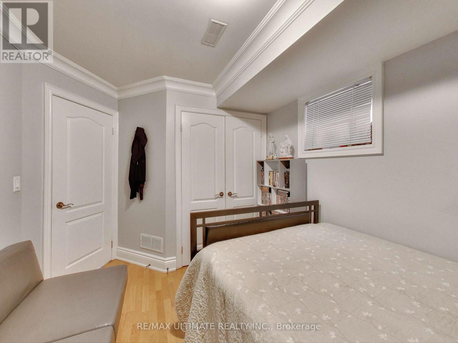 26 Dynevor Road, Toronto, Ontario  M6E 3X1 - Photo 29 - W13668896