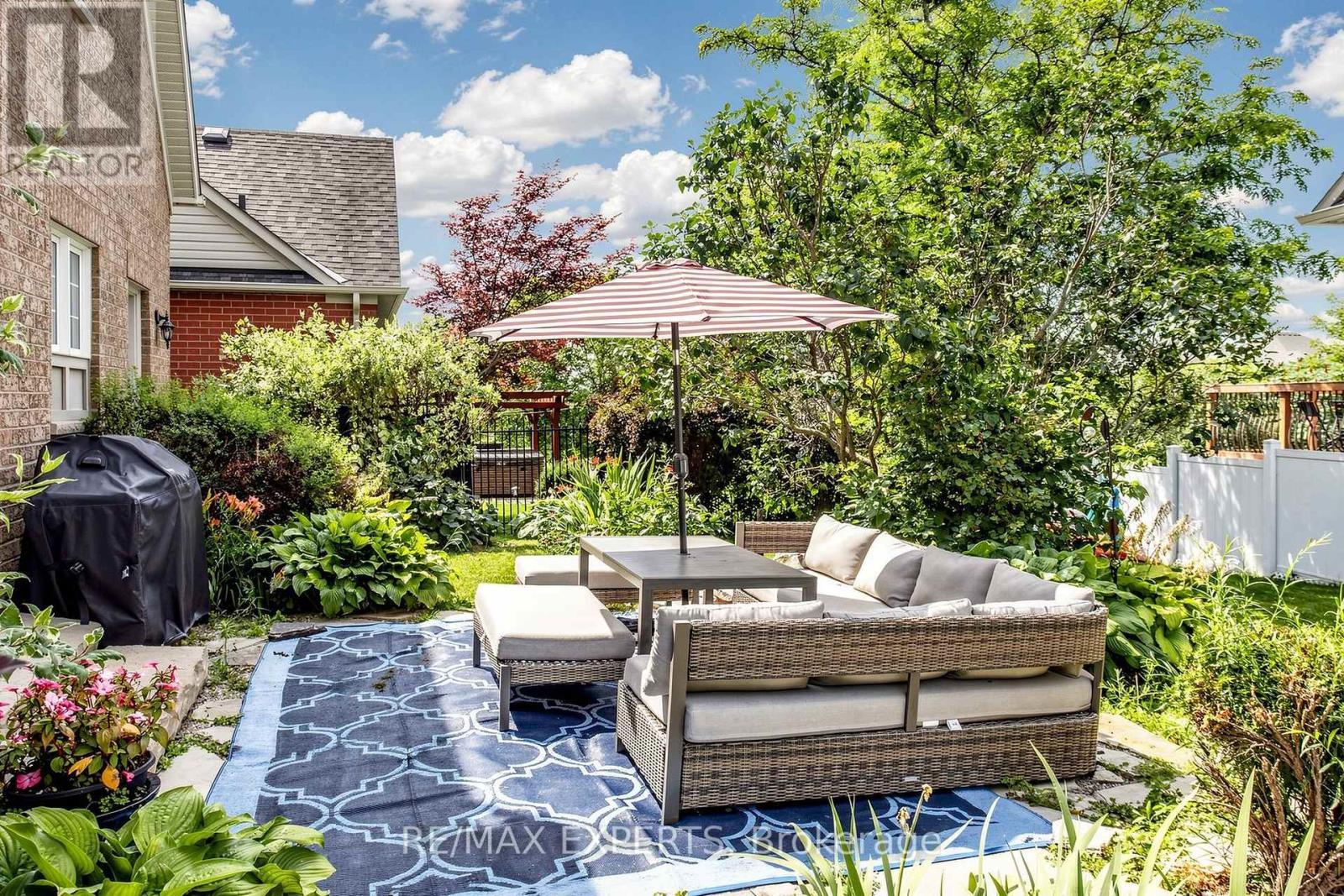 30 Alhart Street, Richmond Hill, Ontario  L4E 5E8 - Photo 45 - N13608848