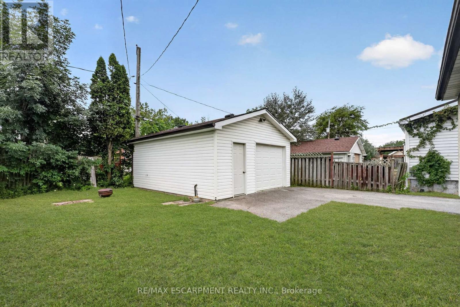 333 Simpson Avenue, Welland, Ontario  L3B 4Y7 - Photo 3 - X13668832